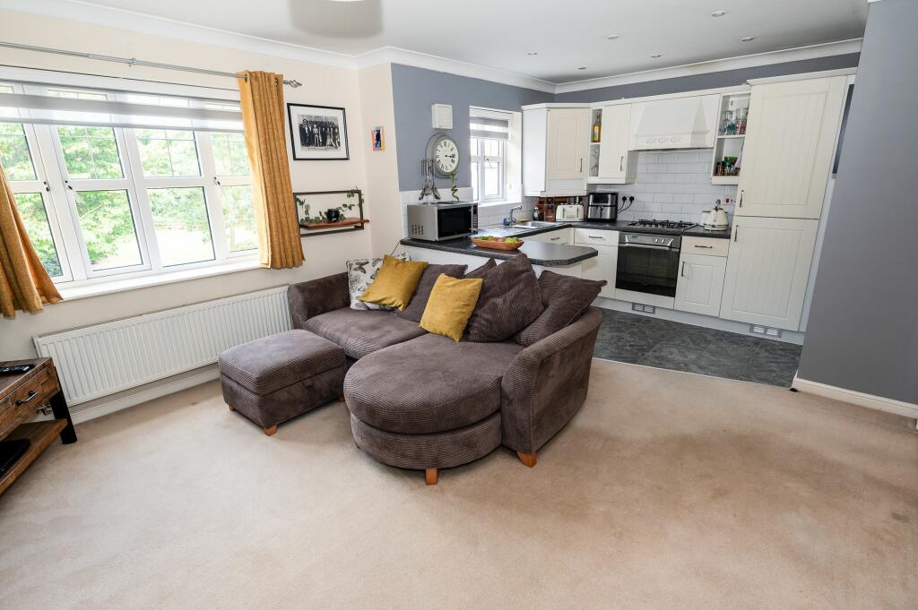 KITCHEN AND LOUNGE