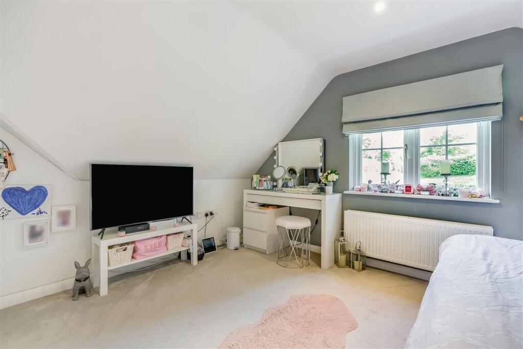 8649943-interior15.jpg