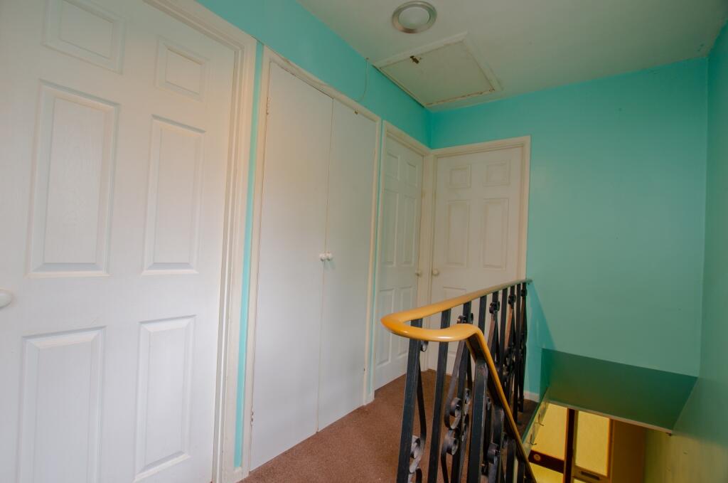 To Book A Viewing Call TPS Lostwithiel on 01208 87