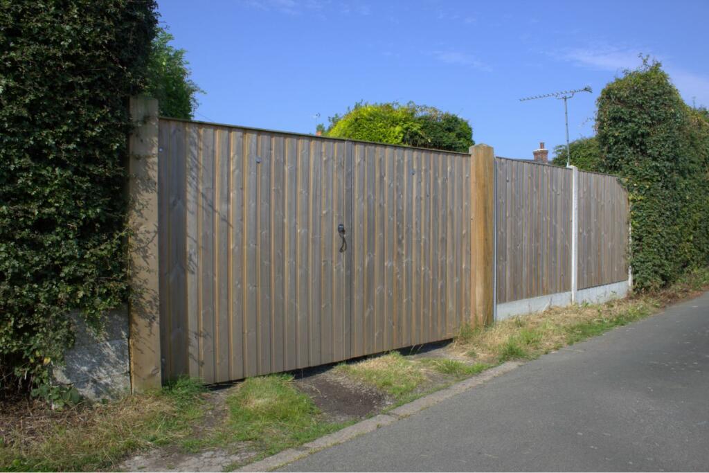 Gated Driveway