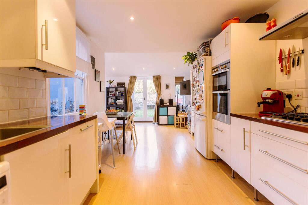 MB_upper tollington park_finsbury park_davies davi