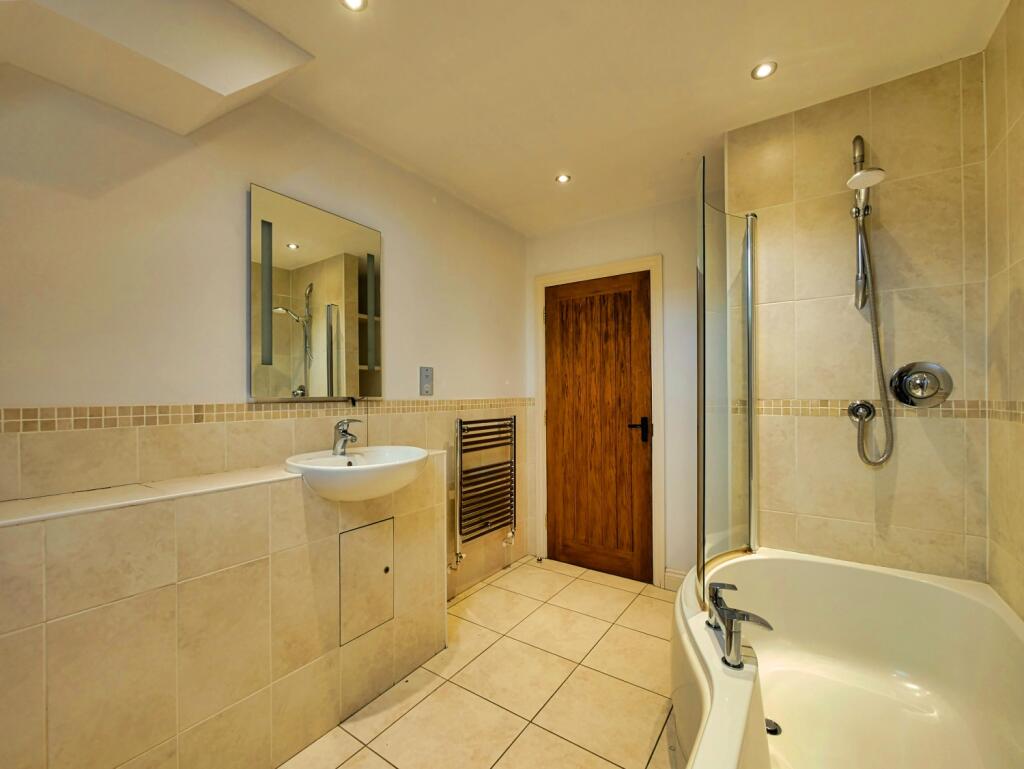 Family bathroom