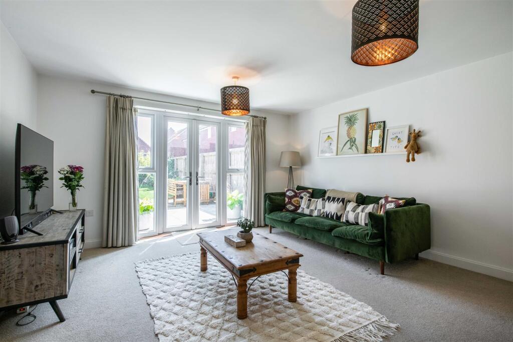 6 greenage rd-low-28.jpg