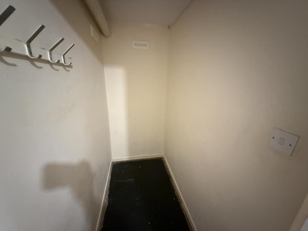 Photo 12-11-2025  14 01 36 T202511121539.jpg