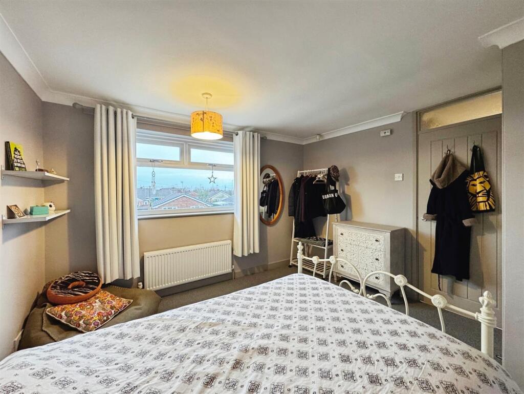 94366185--4E41-A07E-77003819D5CC-12142-00000A19F7C