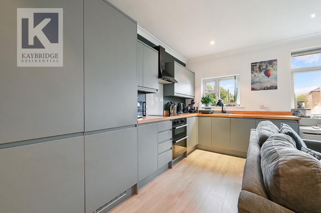 Beaumont Court, KT17 1JH