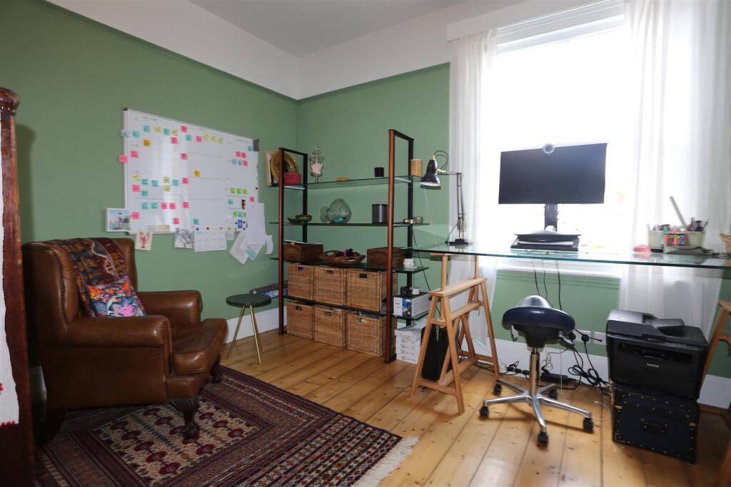 52 WALSINGHAM ROAD (19).JPG