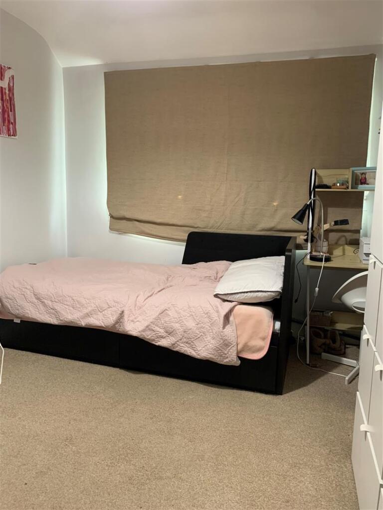 Bedroom 2.jpg