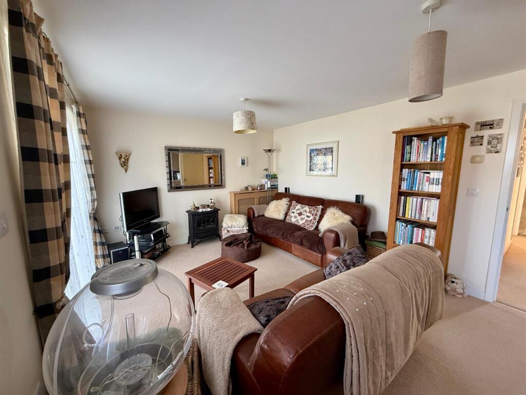 Living Room:
