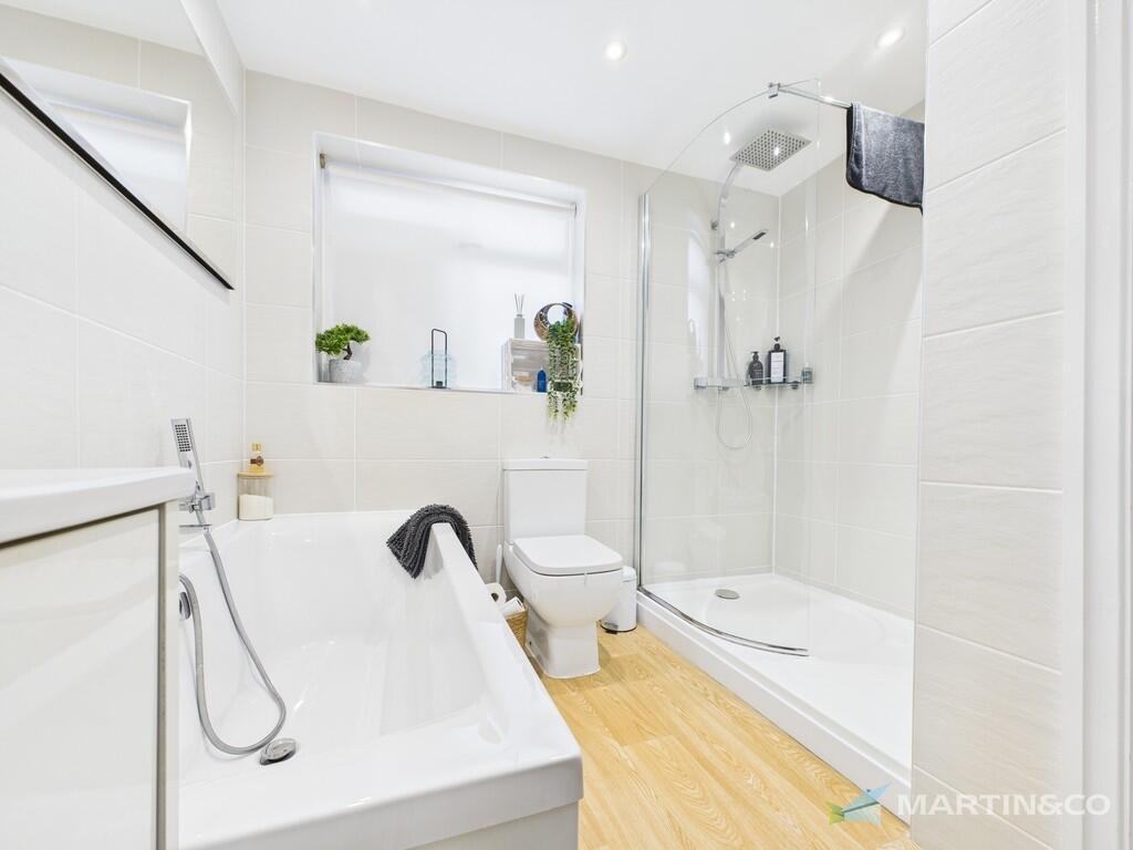 CAM02318G0-PR0416...