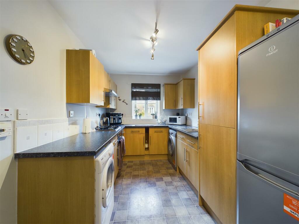KITCHEN/ DINER