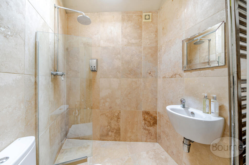 f7505c7a-32e5-4ff...