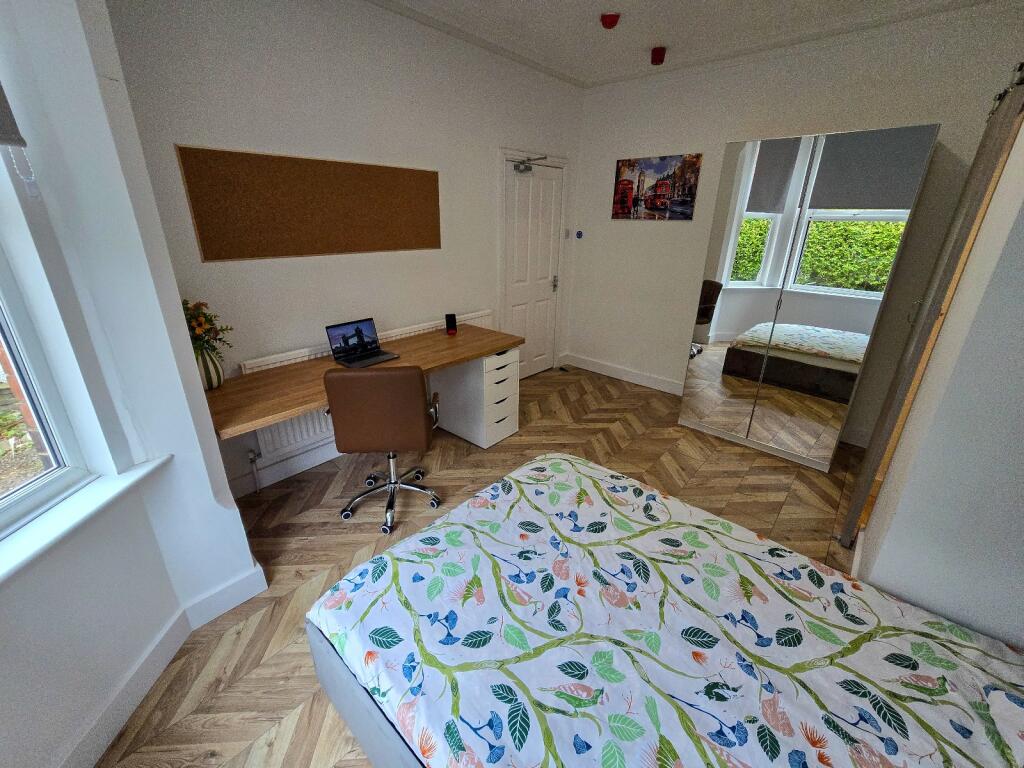 WhatsApp Image 2025-08-20 at 14.25.45 (1).jpeg