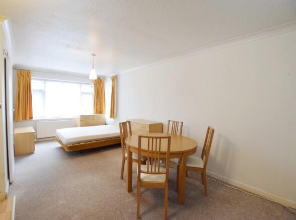 room 4.jpg