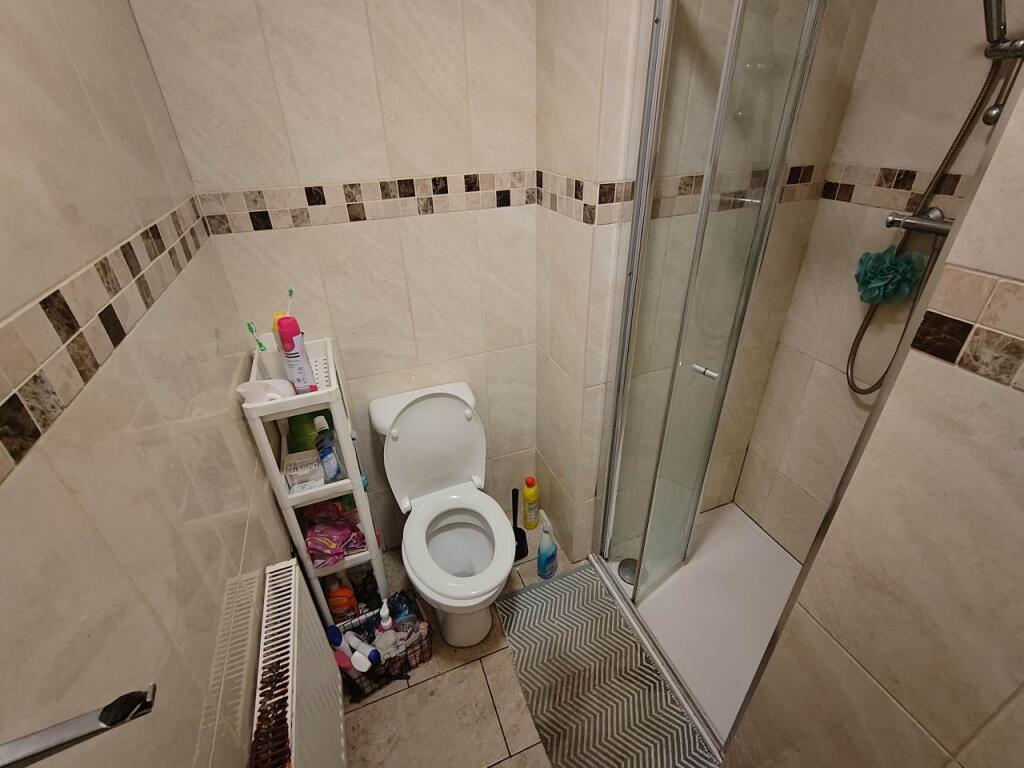 Ground floor bathroo