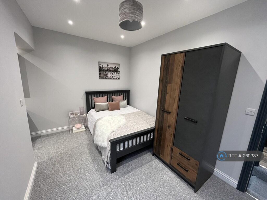 Room 4