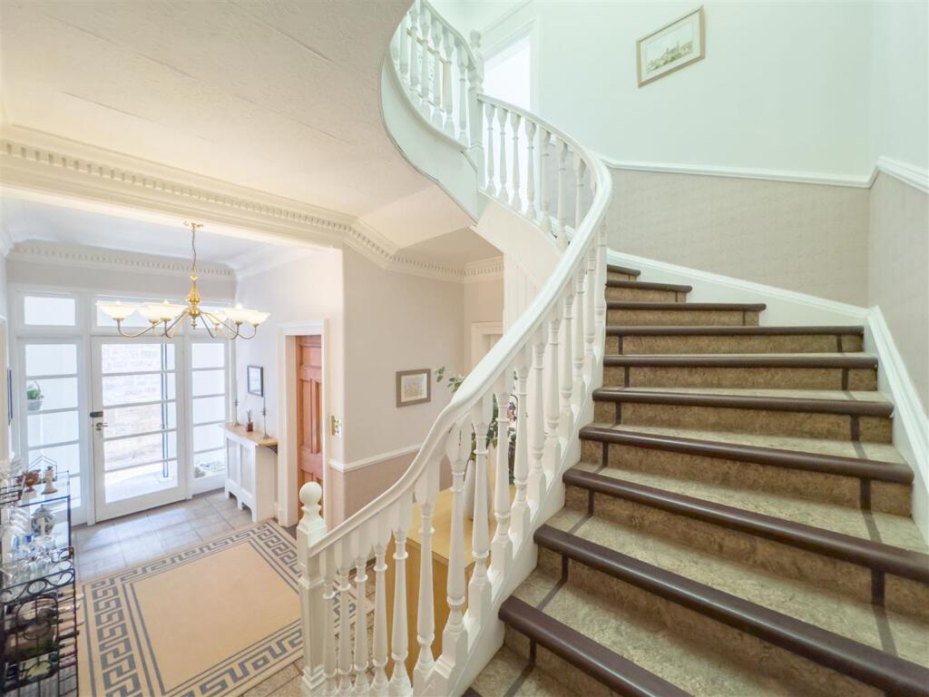 Upper Level