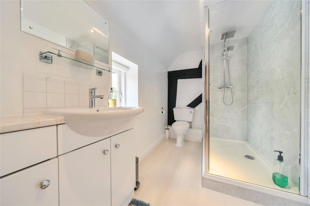Cottage Shower Room