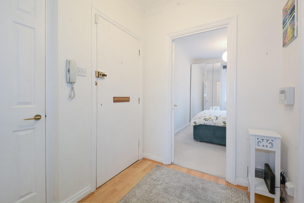 37 Finland Street...