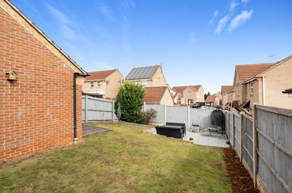 1345384-4-68b22ba4c91f9-ARW