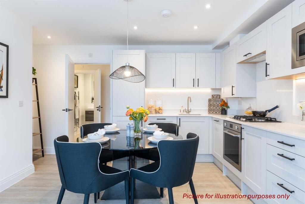 Mole Place, Walton Lane, West Molesey-96.jpg