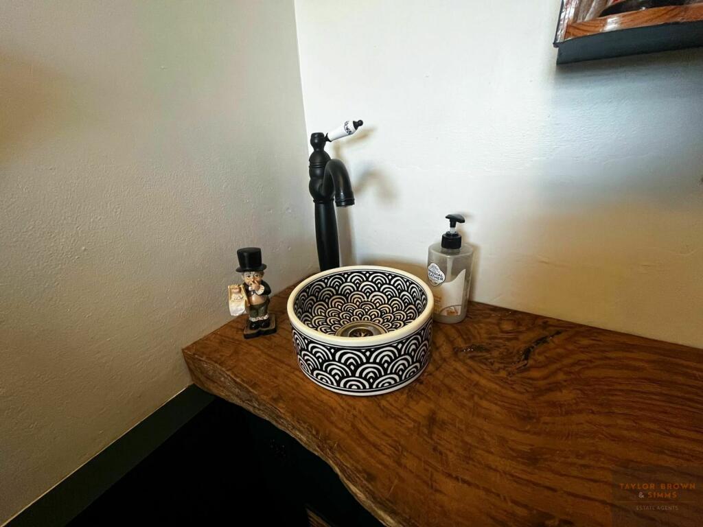 sink2.jpeg