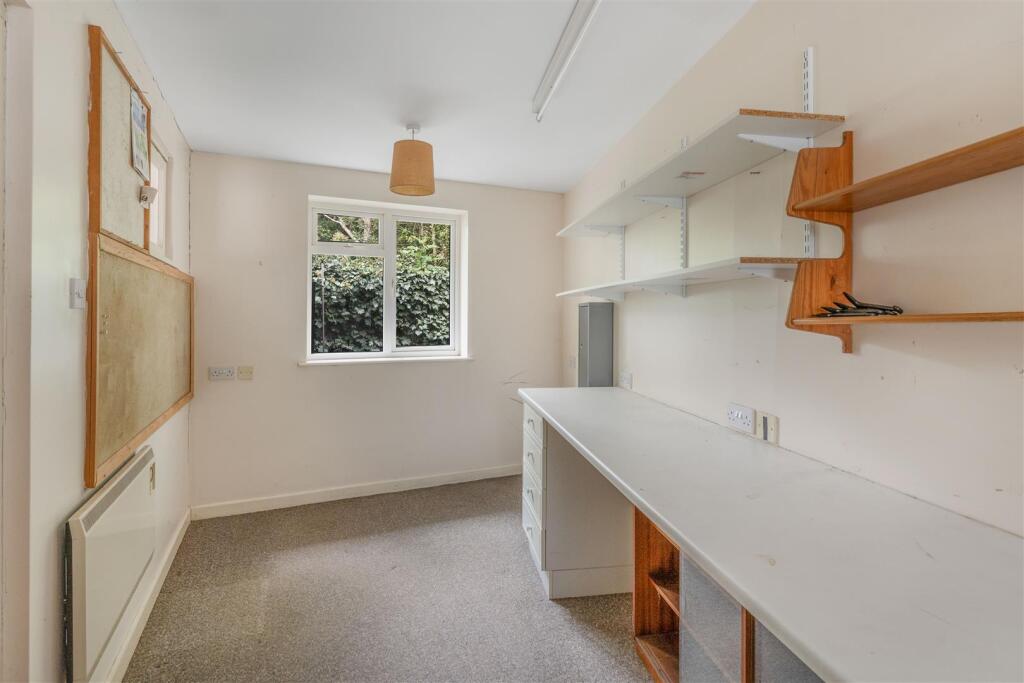 11 The Paddock, Lower Boddington-14.jpg