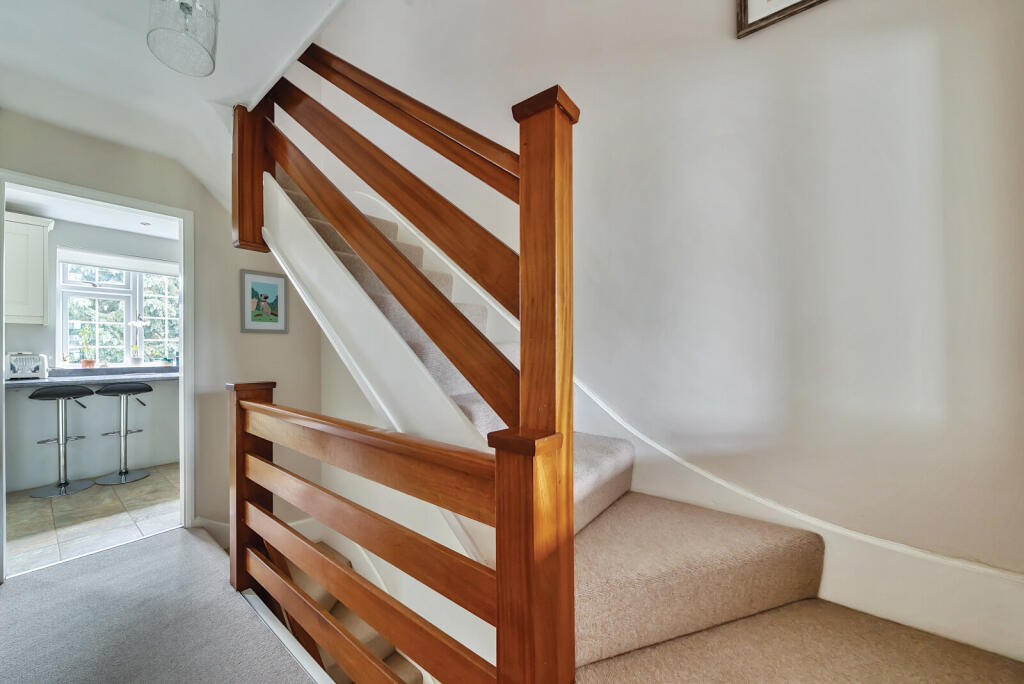 1294561-15-682b31...