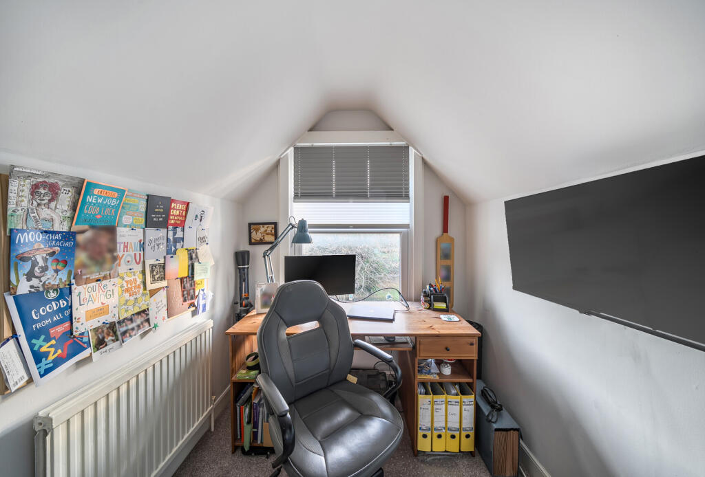 1392715-17-694571...