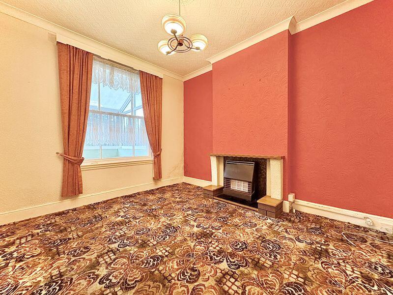 SITTING ROOM