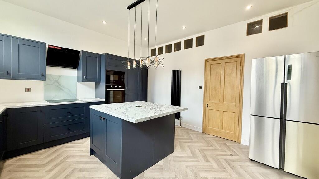 Kitchen/dining ro...