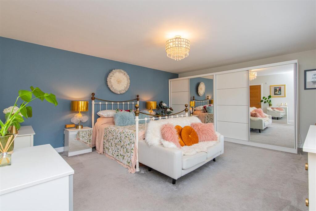 home-2211.jpg