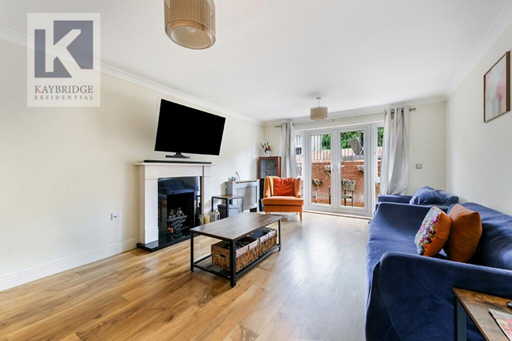Bankside, Epsom - KT17 3AR