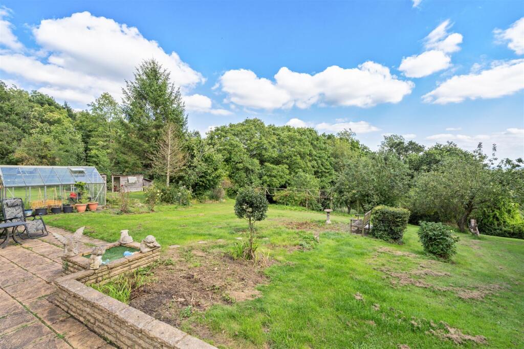 Hill Crest Cottage-13_lo.jpg