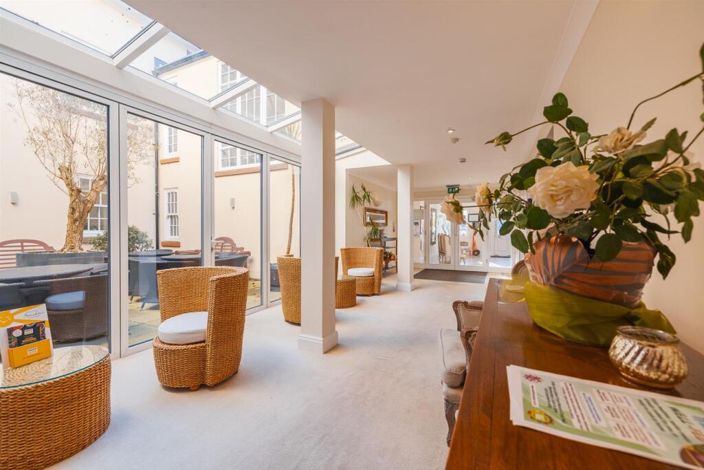 20 Renaissance-33.jpg