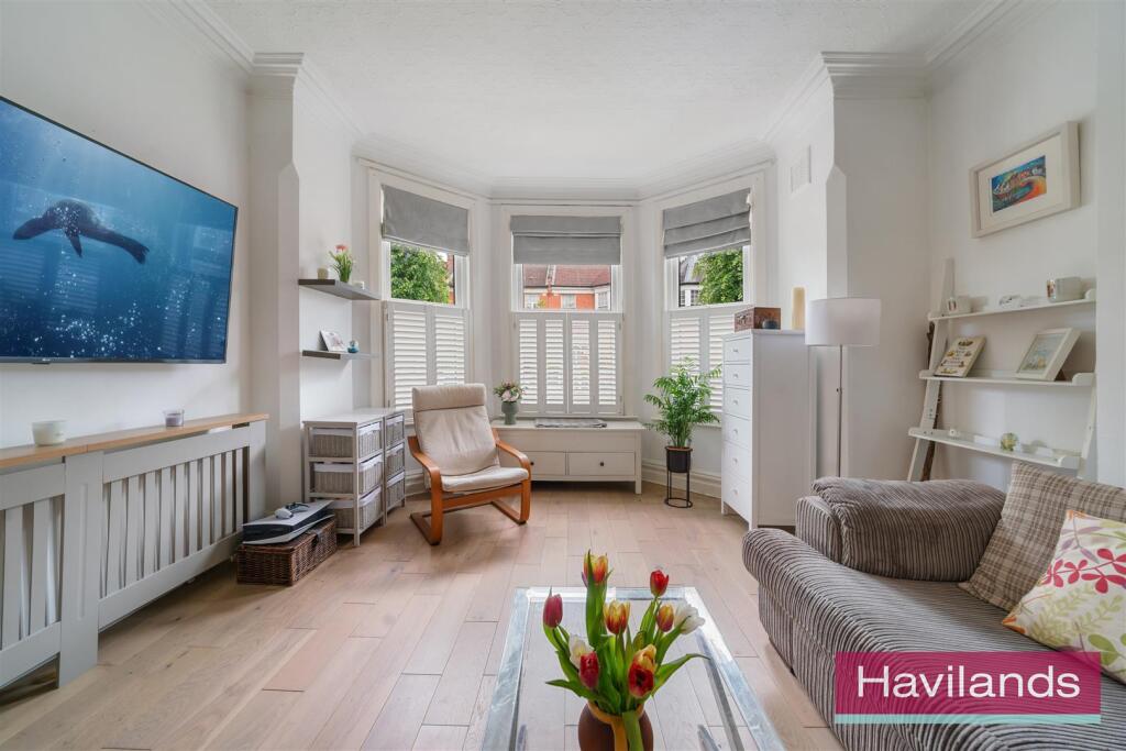 Belsize Avenue-11.jpg