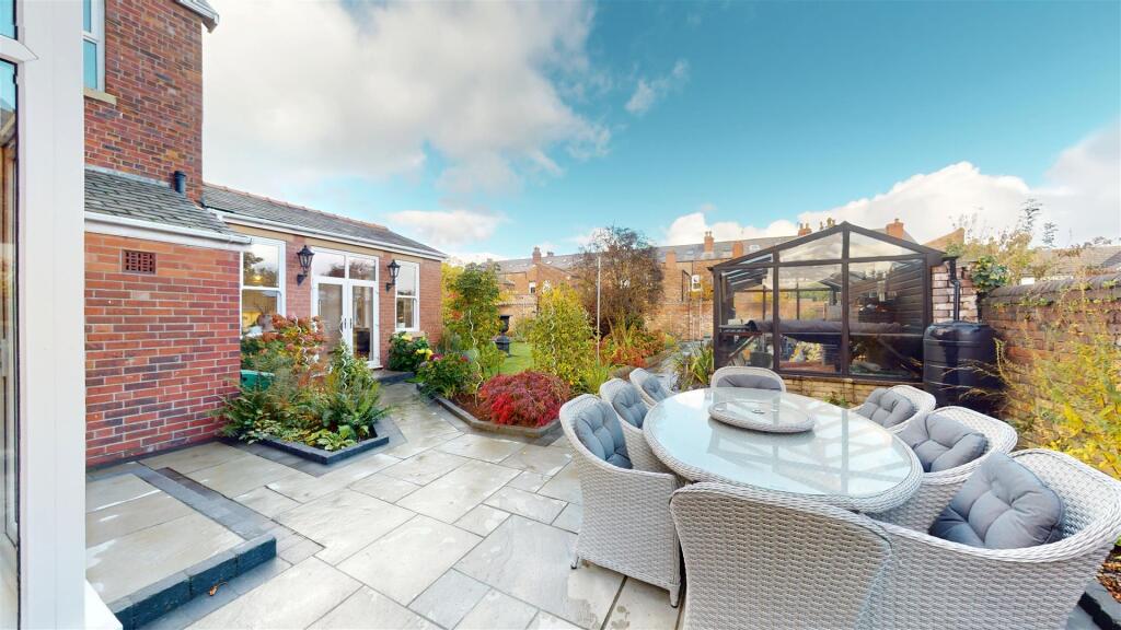 Kings Road Rear Garden