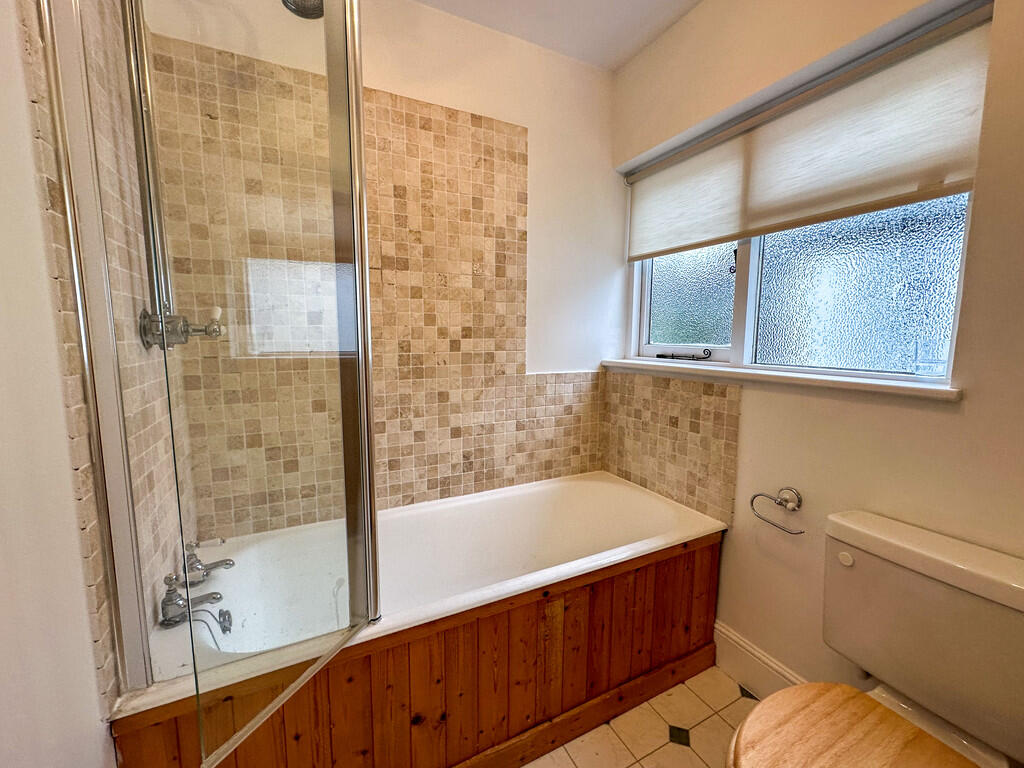 Bathroom (2)