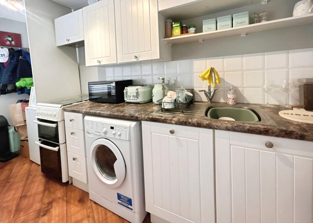 Annexe Kitchen