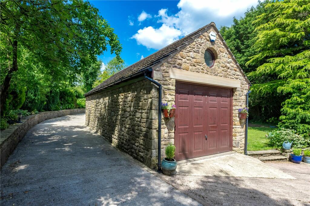 Outbuilding
