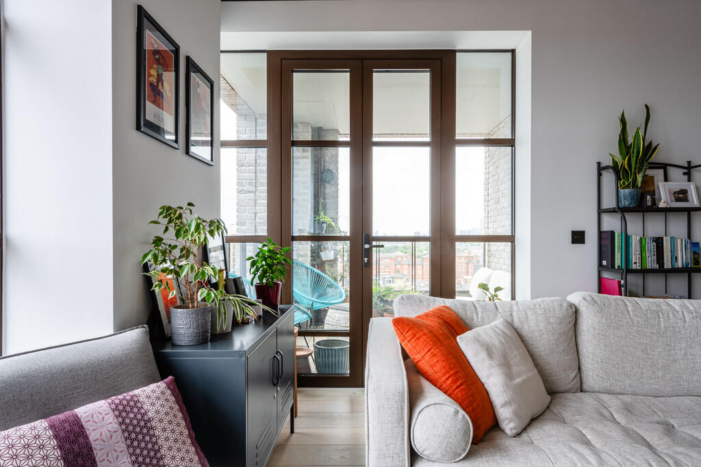 Empress Works 703...