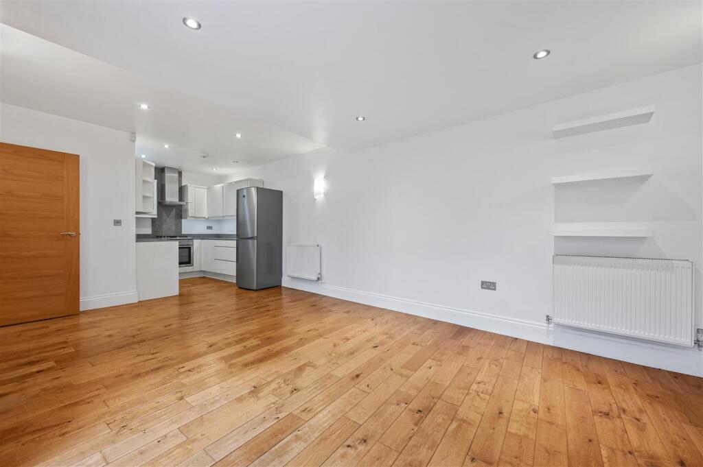 Niveda Close - 31 (1).JPG