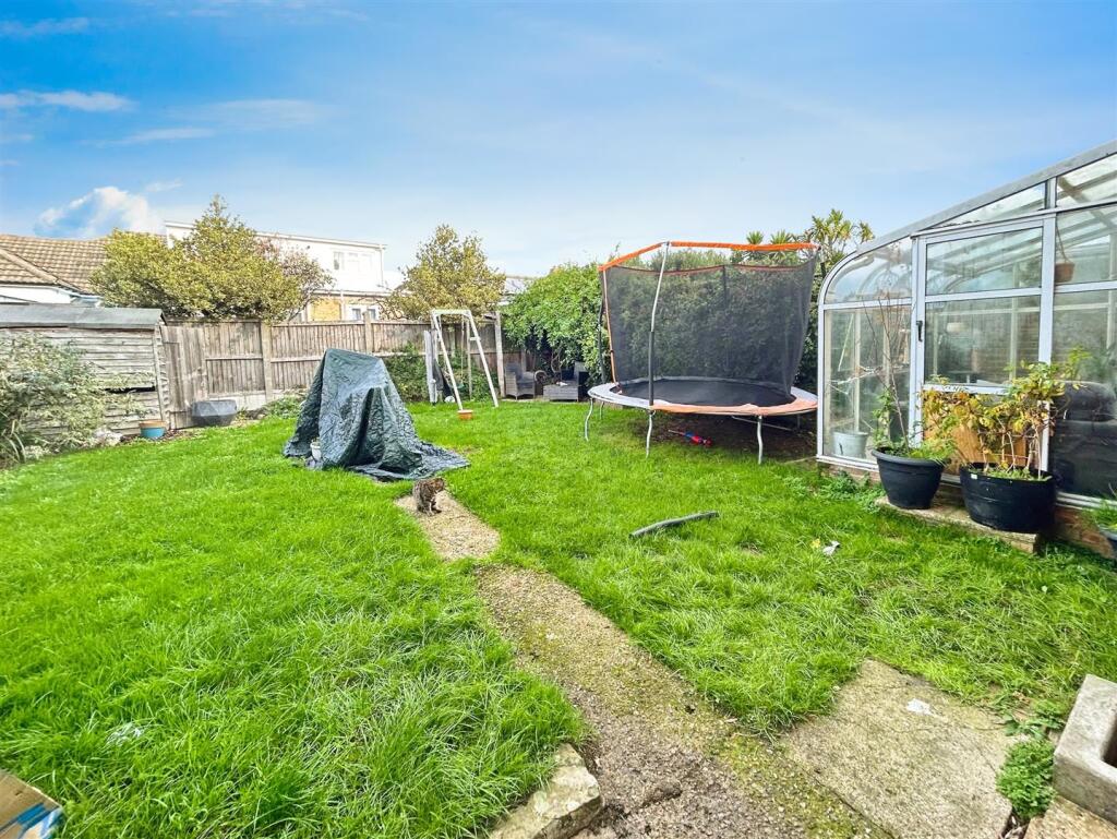 698e2f0d-7-47CE-AB09-6D34BC1F280E-4598-000000A4271