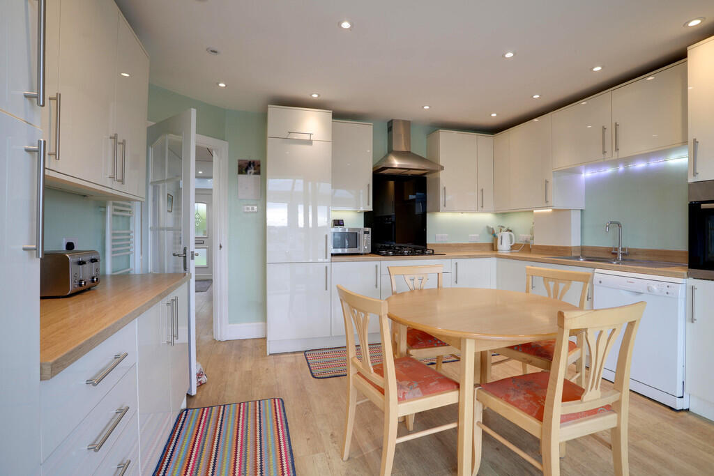 Kitchen v1