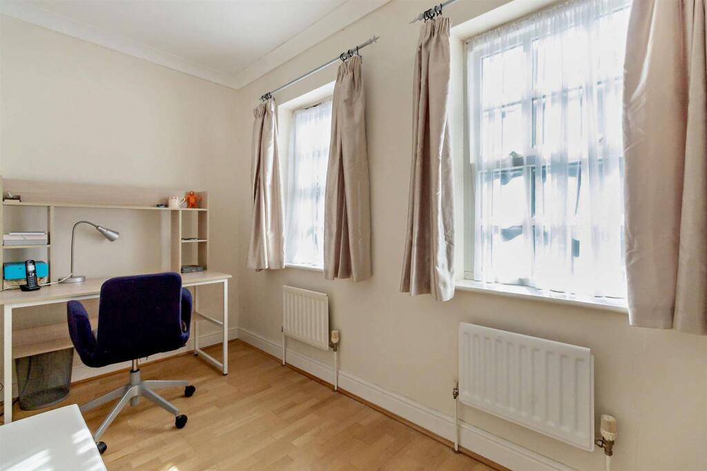 8665184-interior15-800.jpg