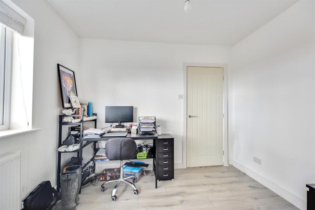 Bedroom 2_2.jpeg