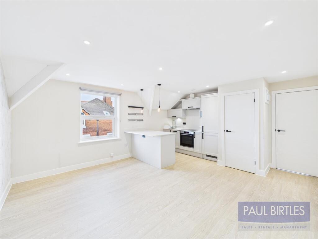 Station Road, Urmston, Trafford, M41 9JN