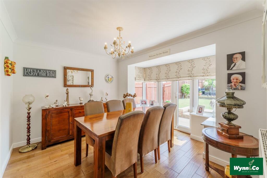 2 Magdelene Gardens-1031L.jpg