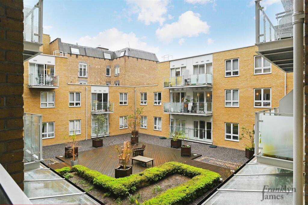 Ionian-Building (9).JPG