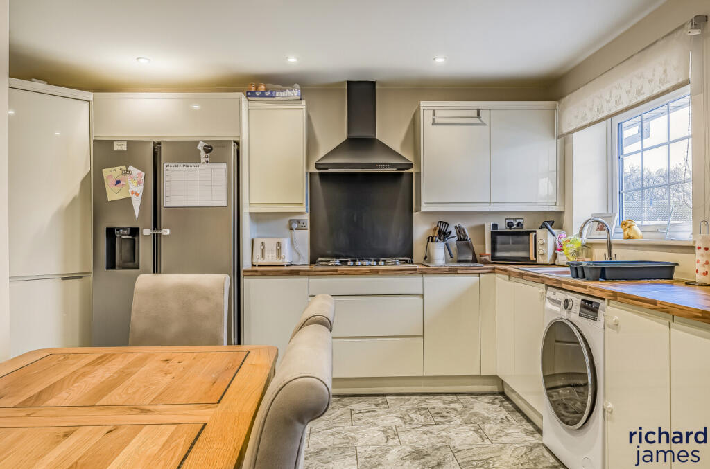 694e35766519412fb9e60d55d3782bad